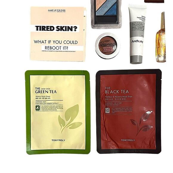 Big Bundle Of Skincare And Makeup With Cosmetic Bag #2 (Over $100 Retail) - Picture 2 of 8